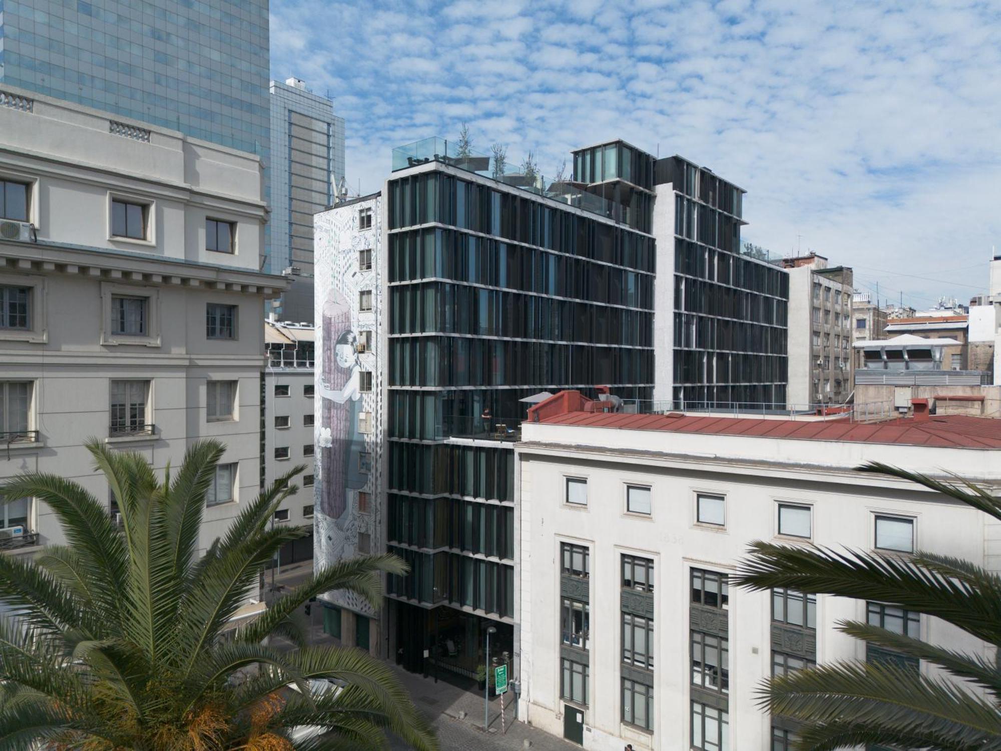 Debaines Hotel Santiago — Photos 3